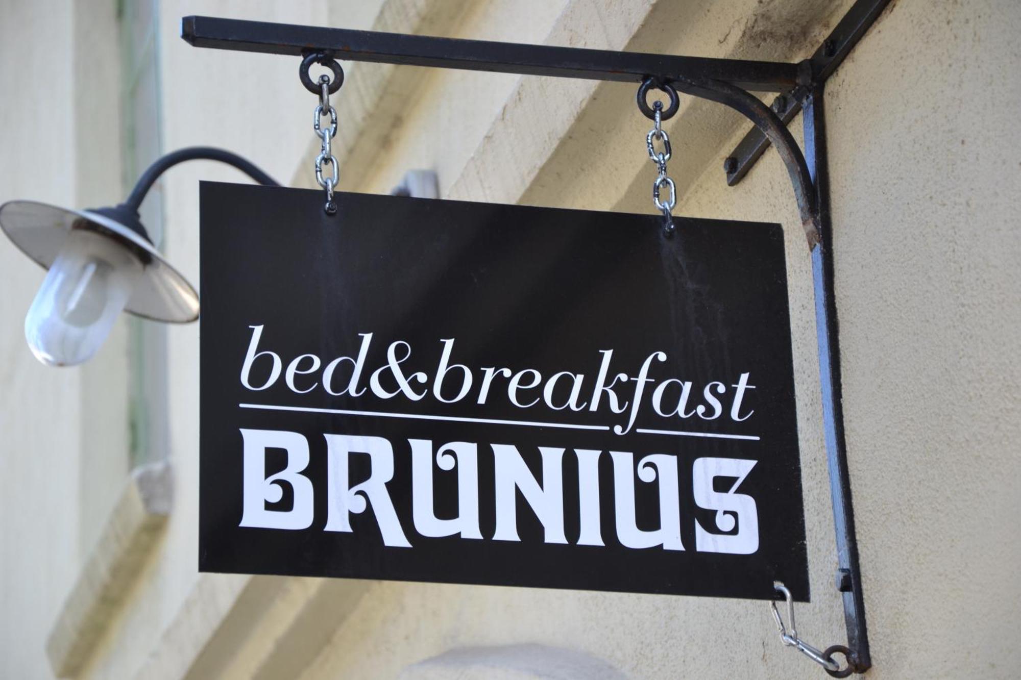 Brunius Bed Bed & Breakfast ลุนด์ ภายนอก รูปภาพ